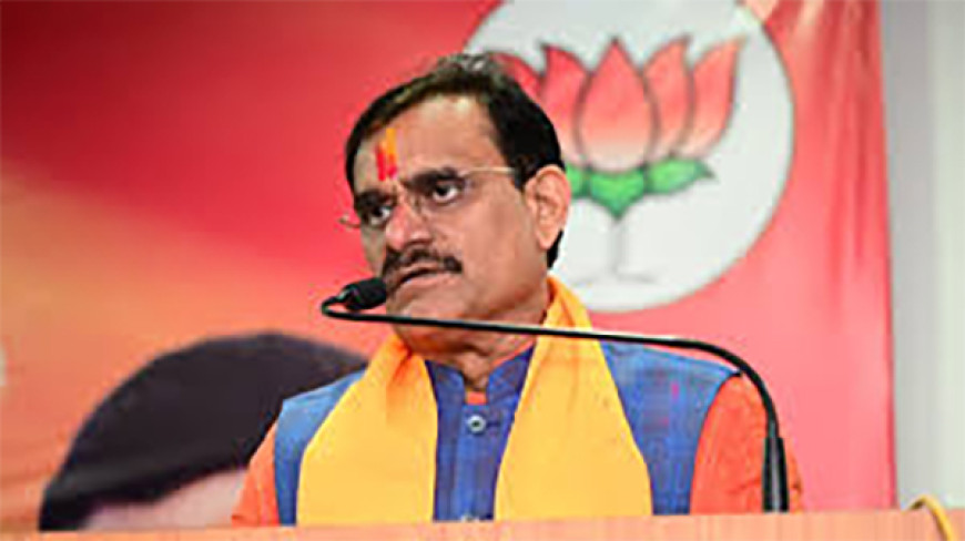 MP Politics: वीडी शर्मा बोले- मुद्दाविहीन कांग्रेस सिर्फ राजनीति कर रही है, कमलनाथ का पलटवार- जनता गवाह है!
