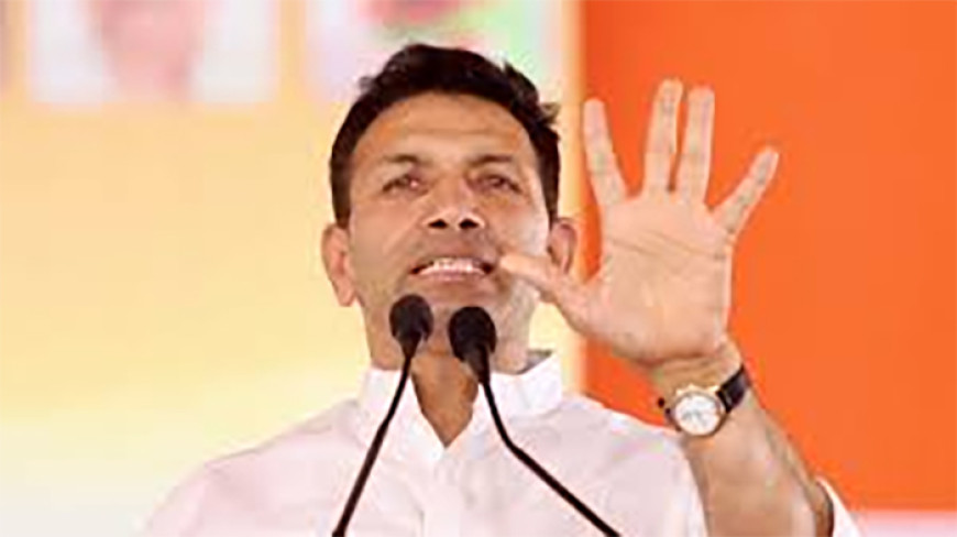 शिक्षकों पर विवादित बयान को लेकर जीतू पटवारी की माँग ‘शिक्षा मंत्री इस्तीफा दें या मुख्यमंत्री माफी मांगें
