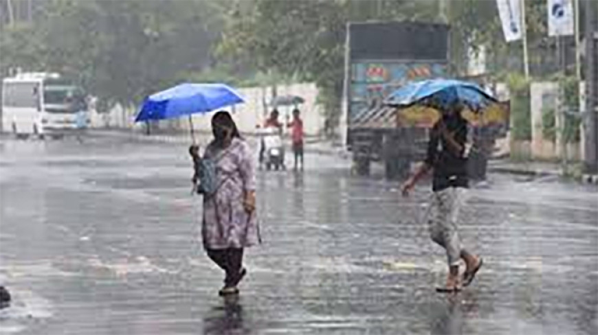 प्रदेश के पूर्वी और दक्षिणी हिस्सों में फिर बारिश की आहट, इन 8 जिलों में भारी बारिश की संभावना