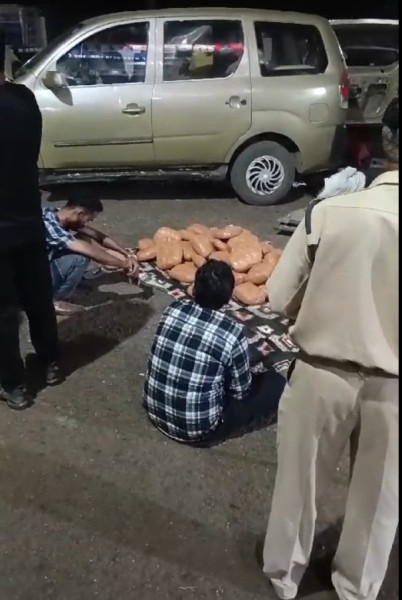 Jabalpur News: लग्जरी कार जायलो में शहर आ रहा था गांजा, पुलिस ने दबोचा