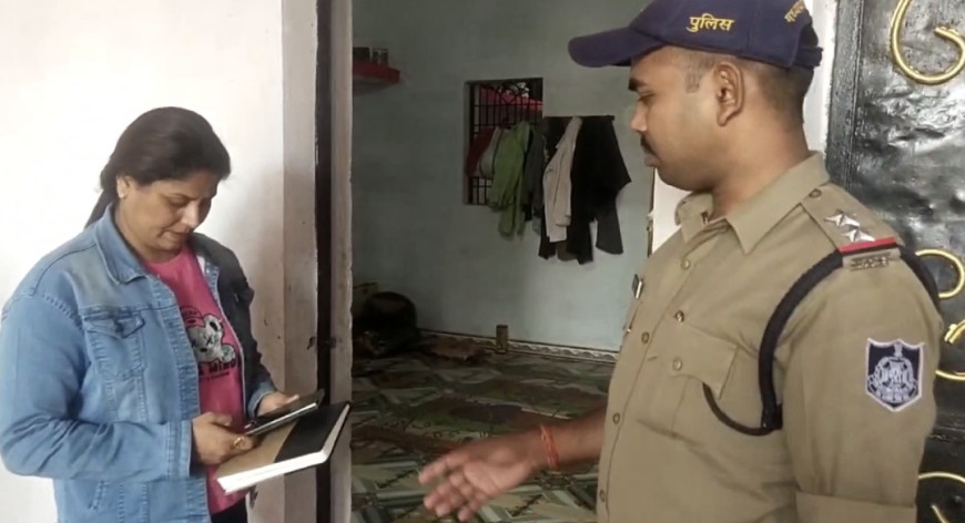 Jabalpur News: छोटी बहन को नाबालिग भाई ने उतारा मौत के घाट, एंबुलेंस नहीं मिलने पर युवती को ठेले में लेकर पहुंचे अस्पताल