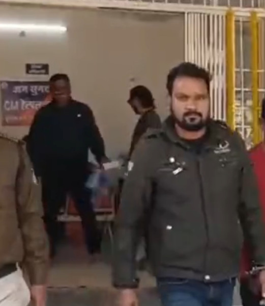 Jabalpur News: शराब दुकान संचालक पर फायरिंग कराने वाले बदमाश रुपेन्द्र को पुलिस ने दिल्ली में दबोचा