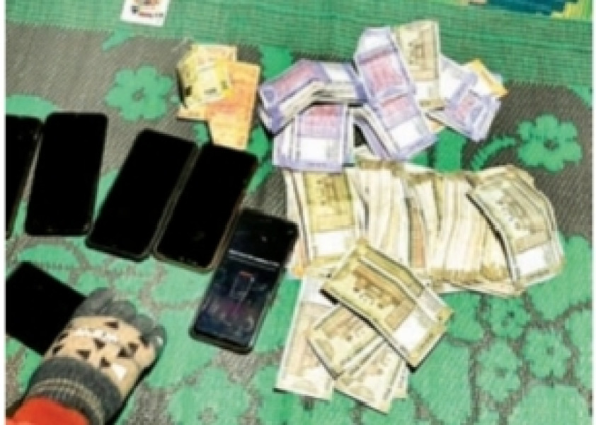 Jabalpur News: बरेला में जश्न के बाद पानी की टंकी के नीचे जमी थी जुआफड़, पुलिस ने मारा छापा 1 लाख 47 हजार 550 रुपए जब्त
