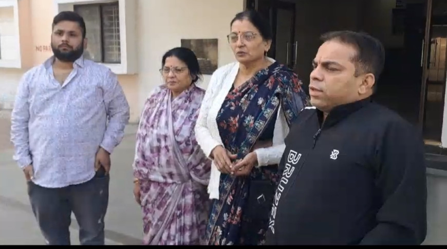 Jabalpur News: पुलिस कार्ड का दिखा महिला के जेवर लेकर भागे बदमाश, कमानिया में दिन दहाड़े हुई वारदात