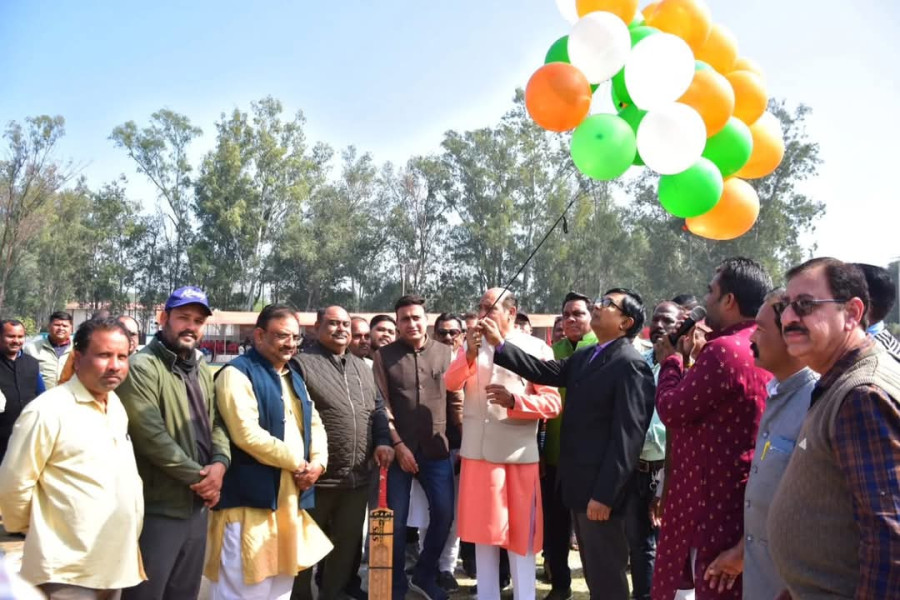 Jabalpur News: स्व. निम्मी देवी रोहाणी स्मृति टेनिस बाॅल क्रिकेट प्रतियोगिता का शुभारंभ हुआ