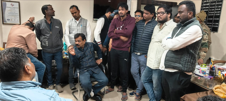 Jabalpur News: RDVV में पोस्टर लगाने पर विवाद,एनएसयूआई कार्यकर्ताओं को क्राइम ब्रांच ने किया गिरफ्तार, सिविल लाइन थाने में रात तीन बजे तक चला हंगामा