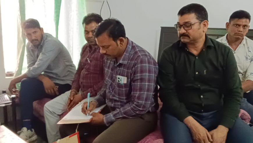 Jabalpur News: लोकायुक्त ने वेयरहाउसिंग एंड लॉजिस्टिक्स कॉर्पोरेशन के ब्रांच मैनेजर और कम्प्यूटर आपरेटर को रिश्वत लेते दबोचा