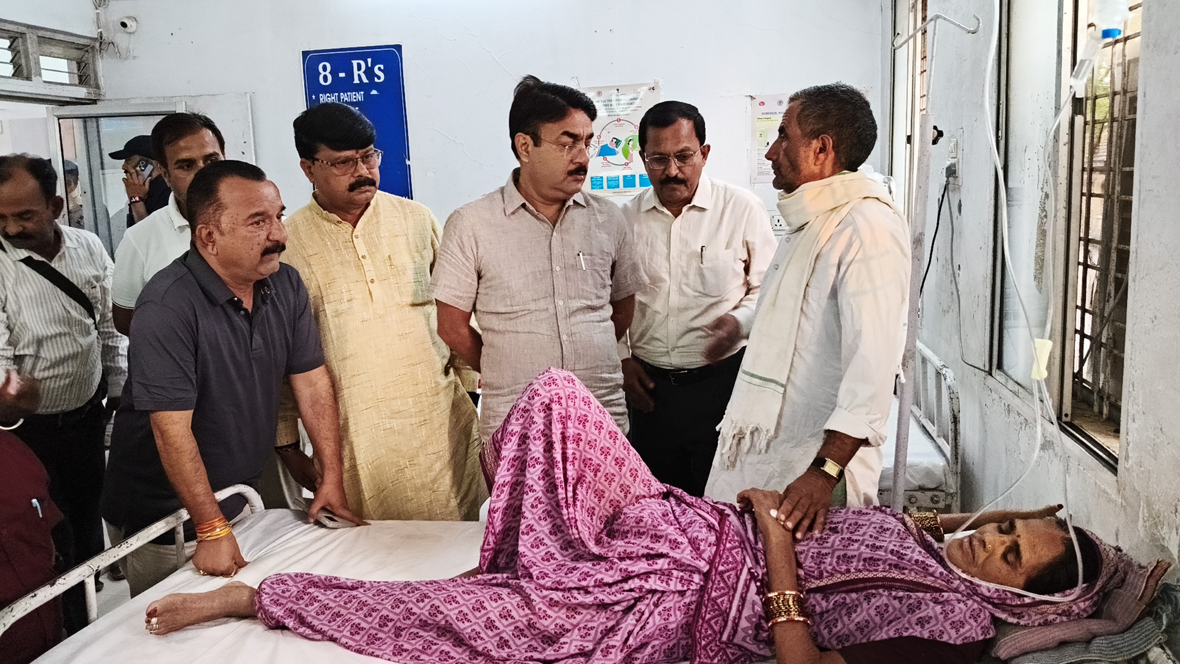 जिले के प्रभारी मंत्री श्री नरेन्द्र शिवाजी पटेल ने सामुदायिक स्वास्थ्य केन्द्र मुलताई का किया निरीक्षण