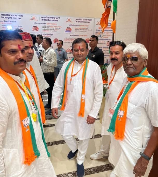 'मंत्री जी! कागजों में नहीं, धरातल पर काम करो...' गुना MLA पन्नालाल शाक्य ने अपनी ही सरकार के मंत्री को दिखाया आईना!