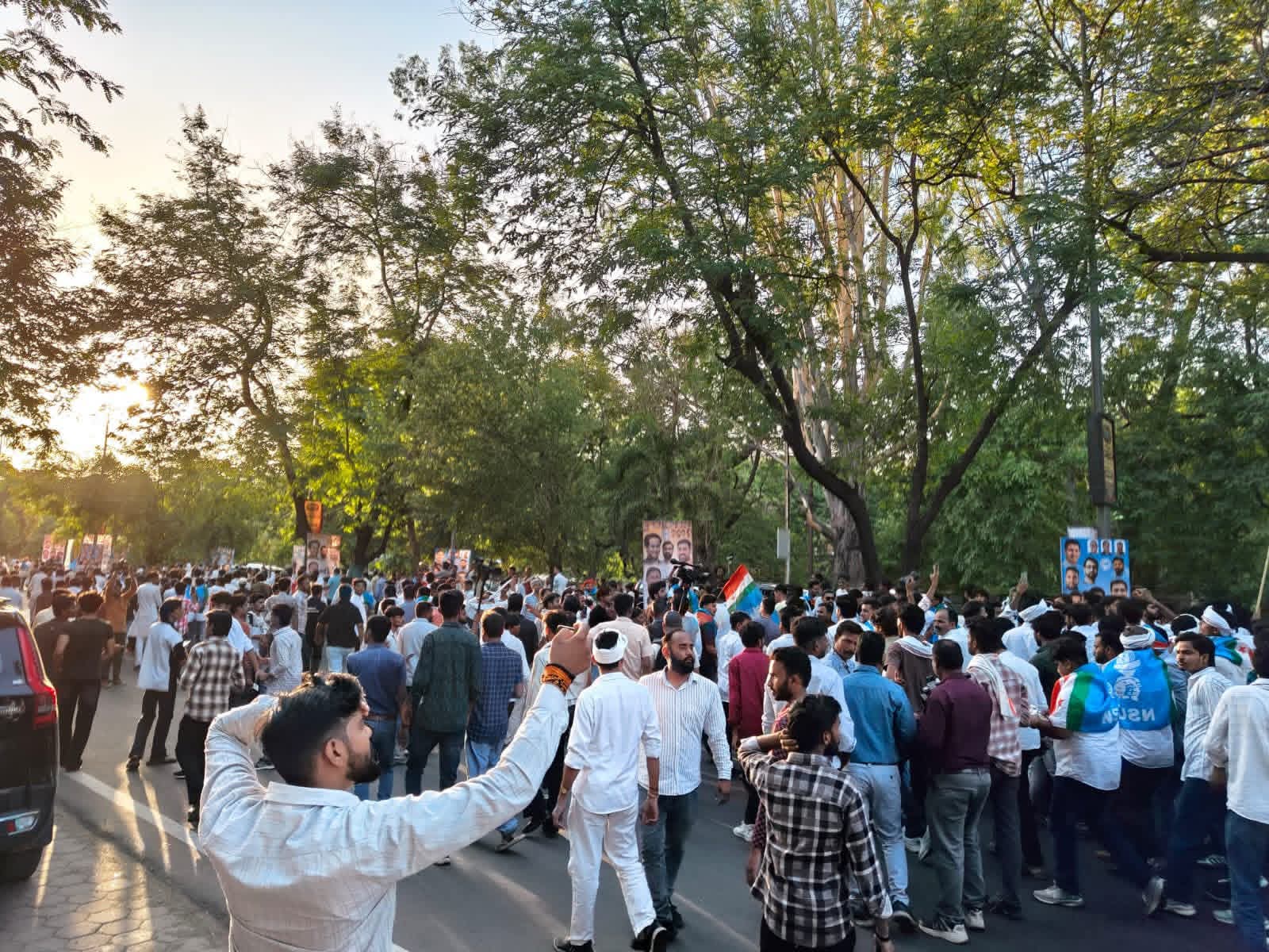 भोपाल में छात्रों का फूटा गुस्सा, NSUI ने सरकार के खिलाफ खोला मोर्चा
