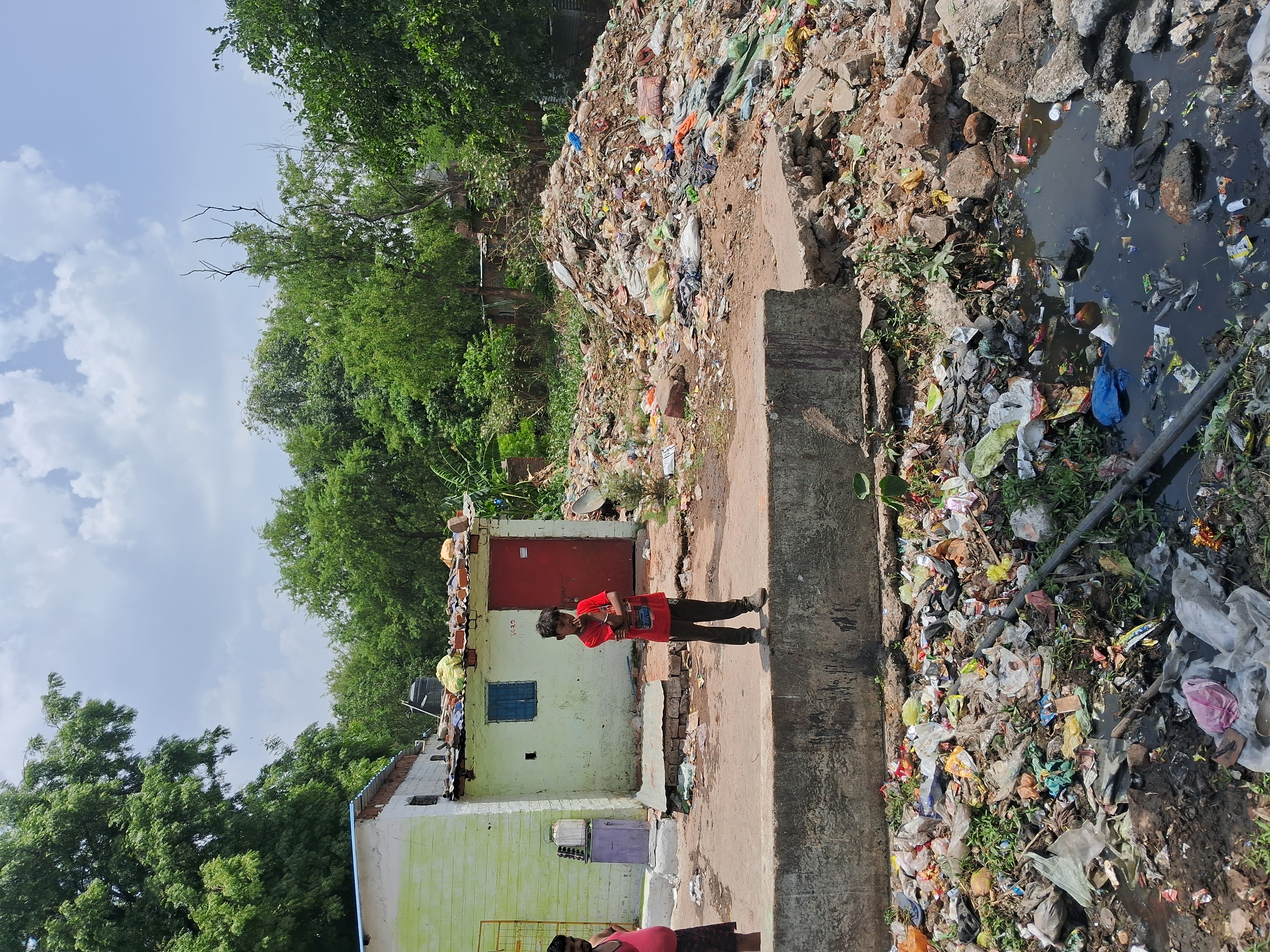 Ward no 24 Ganganagar bhopal mai puliya ka Naya Nirmad aur saf safai nagarnigam ke doura hui 