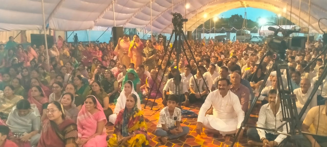Nature Rewards Sacrifice with Divine Blessings Muni Sudhasagar in Guna