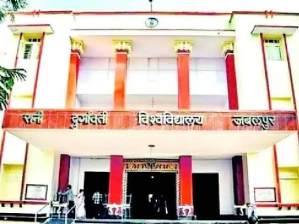 रानी दुर्गावती विश्वविद्यालय दीक्षांत 21 को, अवकाश में खोलेंगे कार्यालय