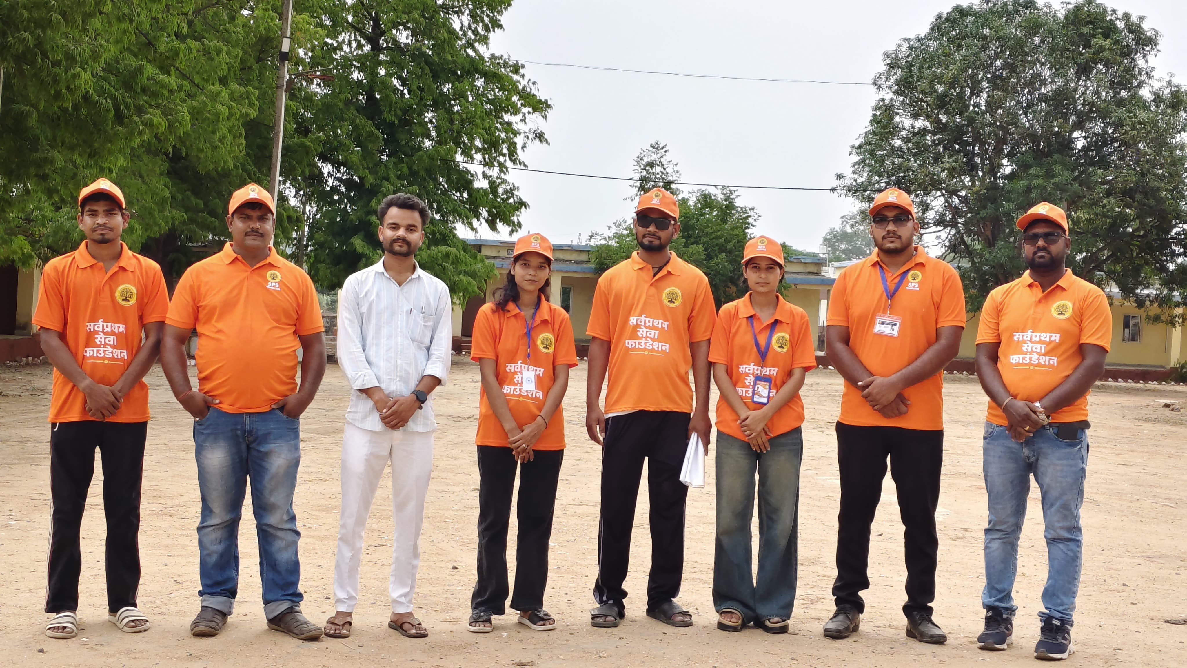 सर्वप्रथम सेवा फाउंडेशन (NGO)ने पीटीएस (PTS) में किया पौधारोपण, पर्यावरण संरक्षण का दिया संदेश...!  बढ़ते प्रदूषण और पर्यावरण असंतुलन को देख