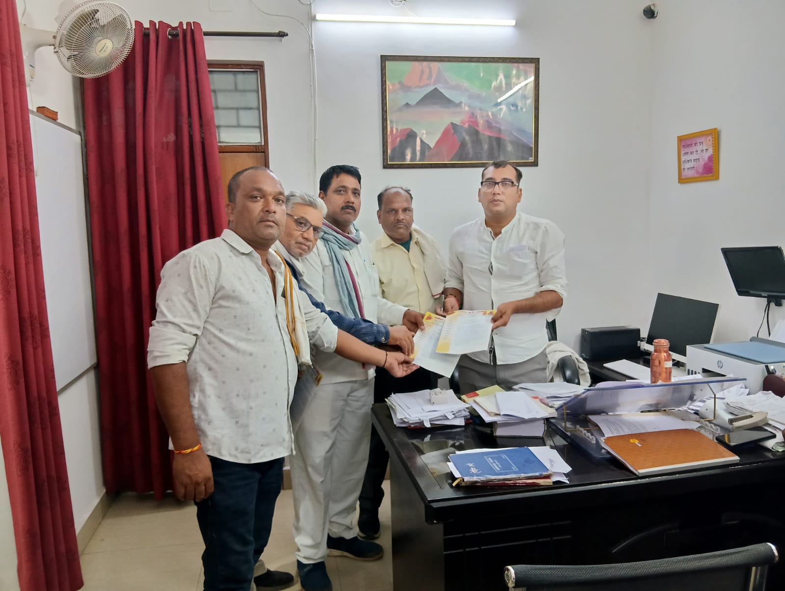 नर्मदा किनारे सुरक्षा इंतजाम करने सौंपा ज्ञापन 