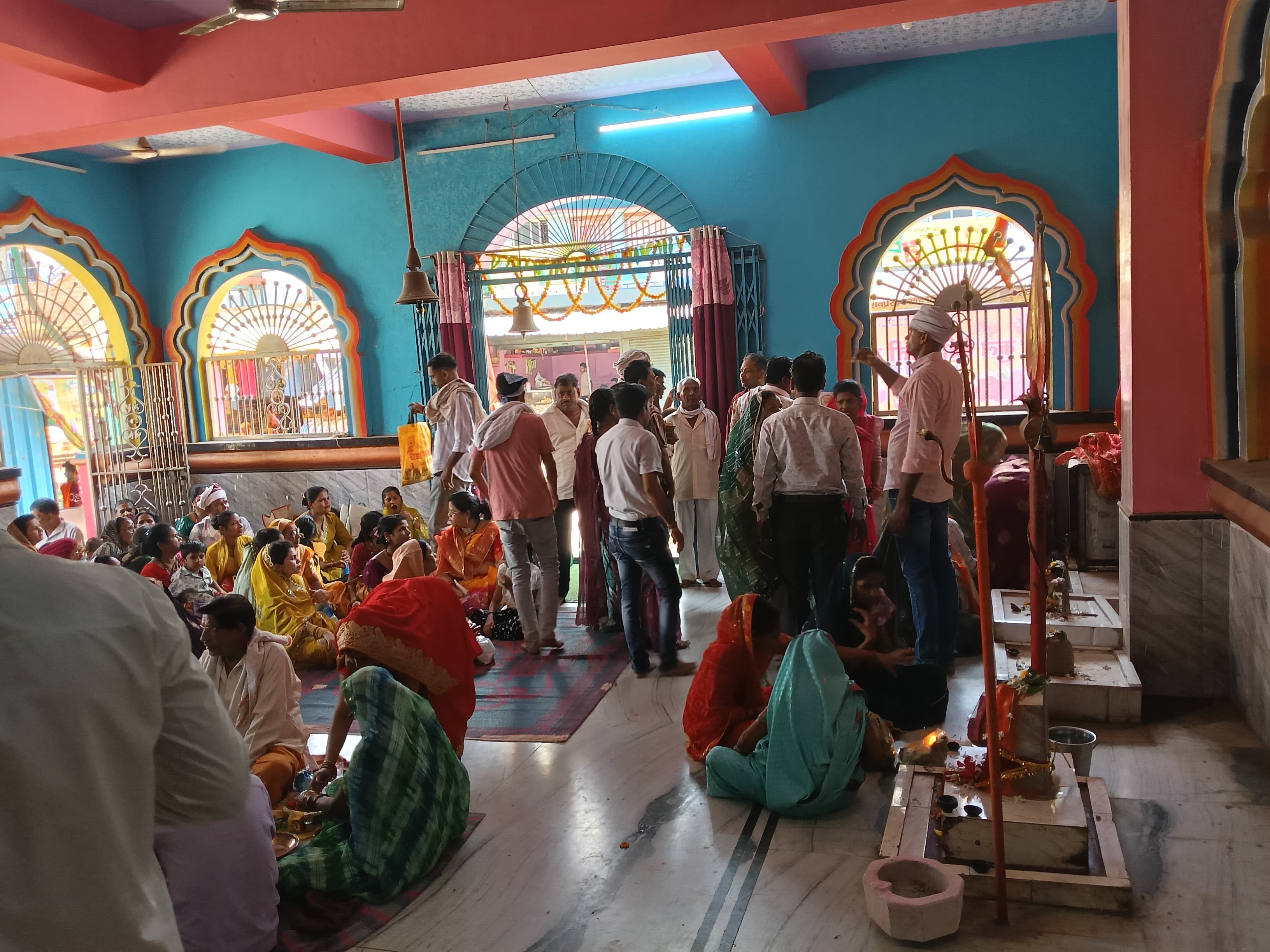 माता शक्ति जयंती पर निकली भव्य चुनरी यात्रा, श्रद्धा और उत्साह से गूंजा बोरदेही