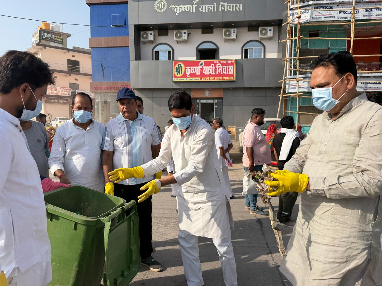 मैहर: स्वच्छता अभियान में मंत्री राधा सिंह की सक्रिय सहभागिता, शहर को स्वच्छ बनाने का लिया संकल्प