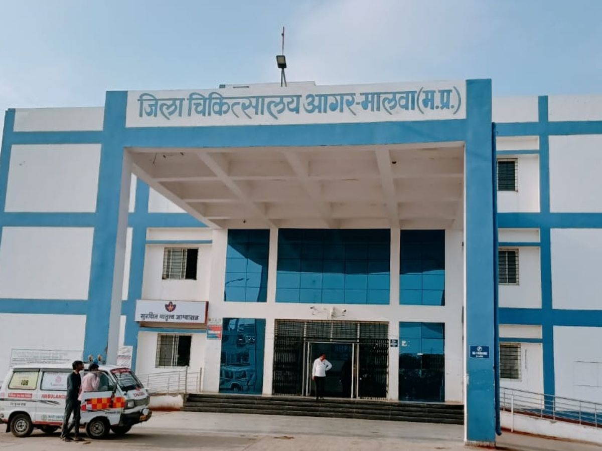 अज्ञात कारणों के चलते विवाहिता ने लगाई फांसी, मौत