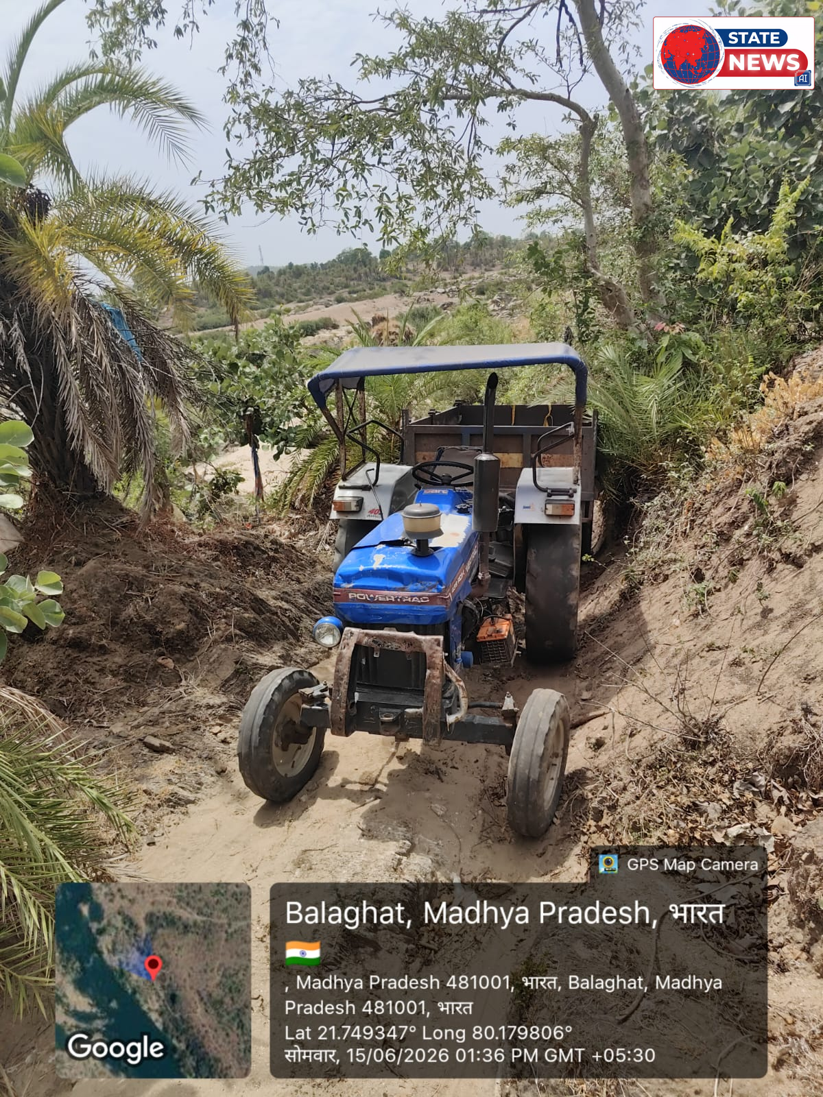 बालाघाट: वैनगंगा नदी में अवैध रेत उत्खनन पर प्रशासन का प्रहार, दो ट्रैक्टर जब्त