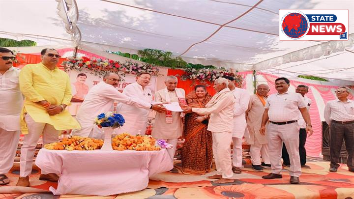 मैहर: अमरपाटन और रामनगर में जनकल्याण शिविरों का सफल आयोजन
