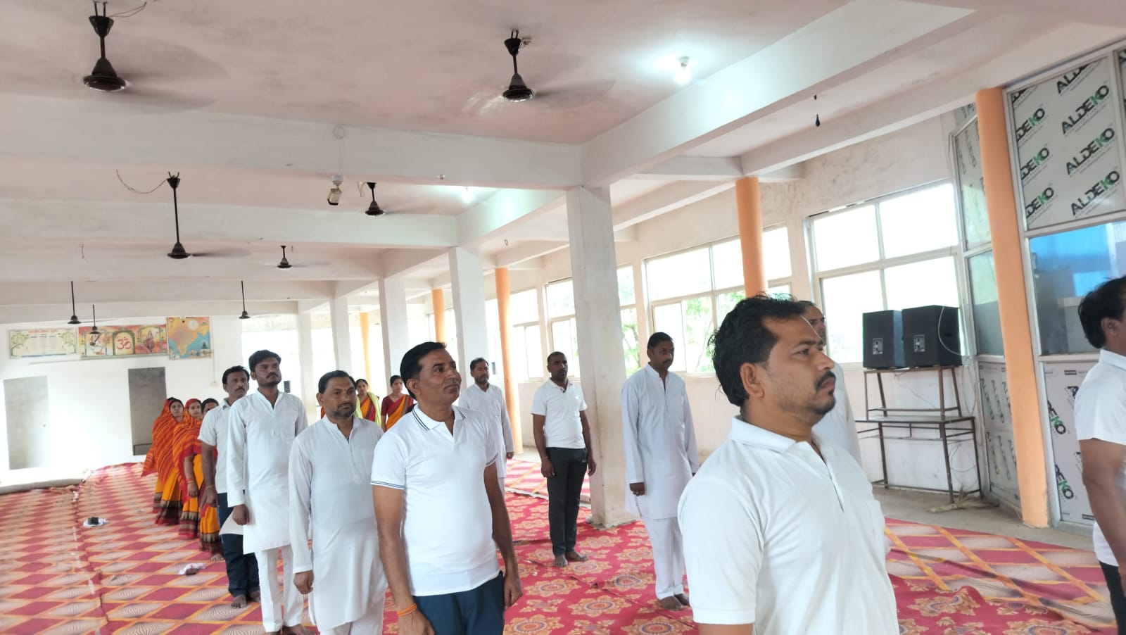 सरस्वती शिशु मंदिर केसली में 12वें योग दिवस की धूम, विद्यार्थियों और आचार्यों ने किया सामूहिक योग 