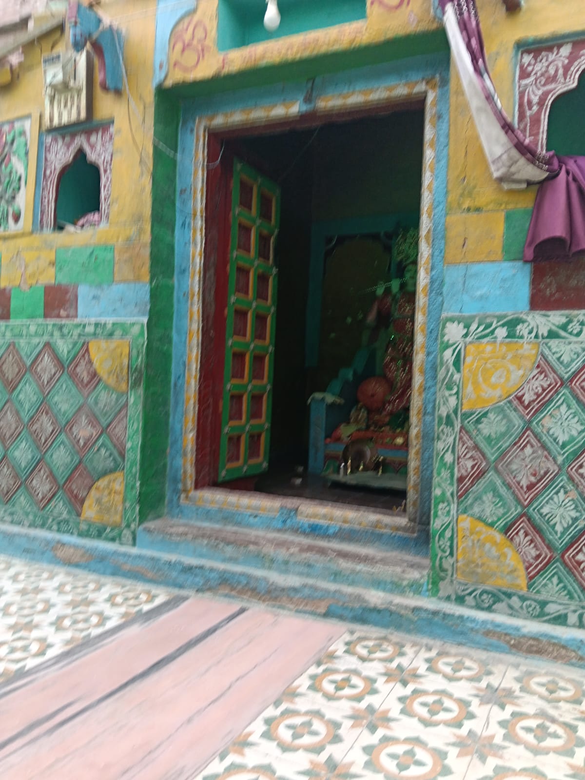 भुगावली थाना खिमलासा का मंदिर की तोड़फोड़ 