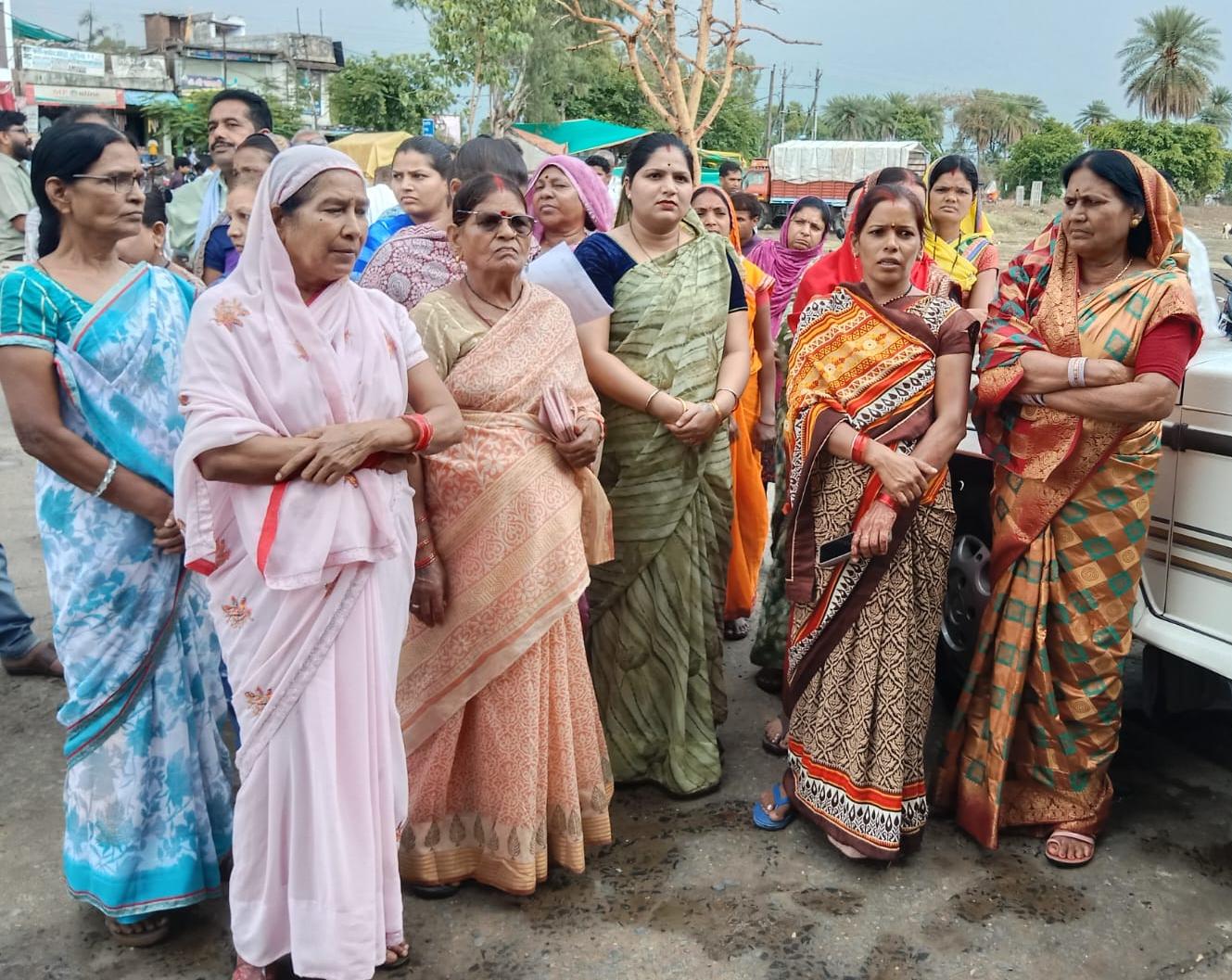 स्मार्ट मीटरों के खिलाफ महिलाओं का हुंकार, जनता की समस्याएं नहीं सुलझीं तो होगा बड़ा आंदोलन : प्राची पारधी