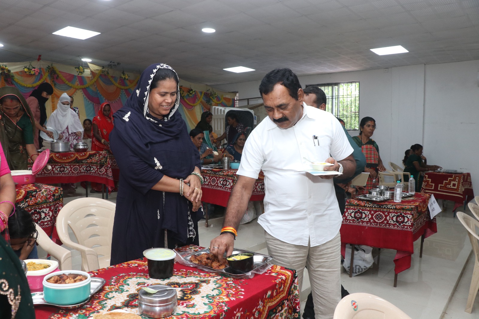 व्यवसायिक प्रशिक्षण सह कुकिंग प्रतियोगिता का किया गया आयोजन