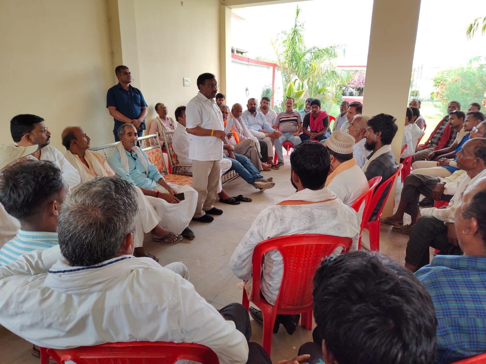 संगठन सृजन अभियान को मिली नई गति: सिहावल, बघोर और सुपेला मंडलम में कमलेश्वर पटेल ने कार्यकर्ताओं को दिया संगठन मजबूती का मंत्र