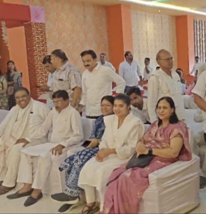 'छात्रों की गूंज' कार्यक्रम में शामिल हुईं पार्षद खुशबू विजय अतुलकर, युवाओं से संवाद पर दिया जोर