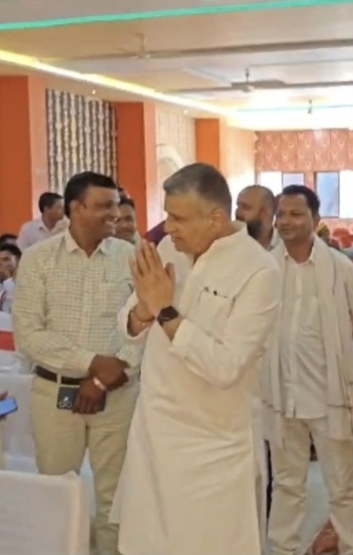 'छात्रों की गूंज' कार्यक्रम में शामिल हुईं पार्षद खुशबू विजय अतुलकर, युवाओं से संवाद पर दिया जोर