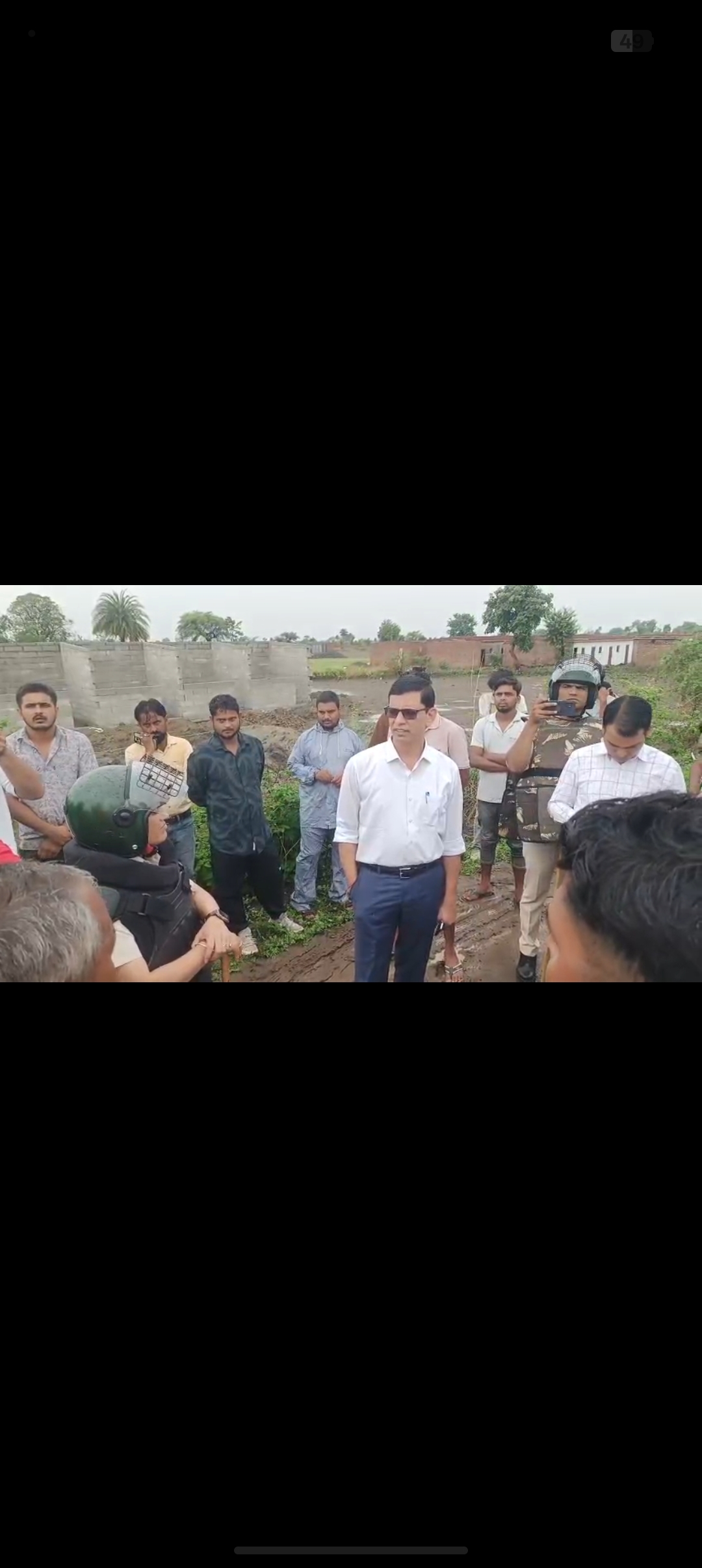 बीना रिफाइनरी नो डेवलपमेंट का अतिक्रमण हटा 