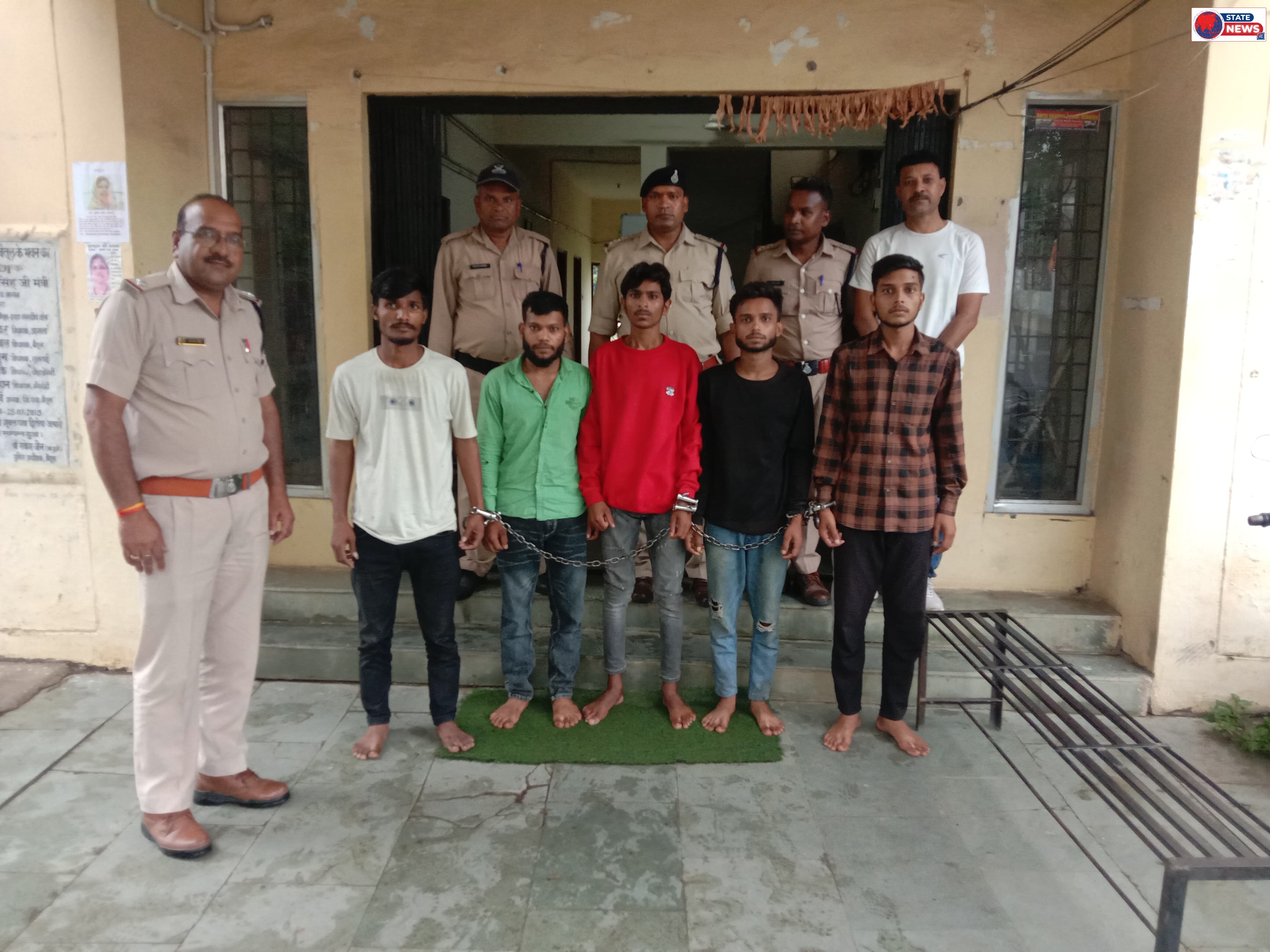 *मामूली विवाद में चाकूबाजी, आमला पुलिस ने 72 घंटे में 5 आरोपियों को दबोचा*