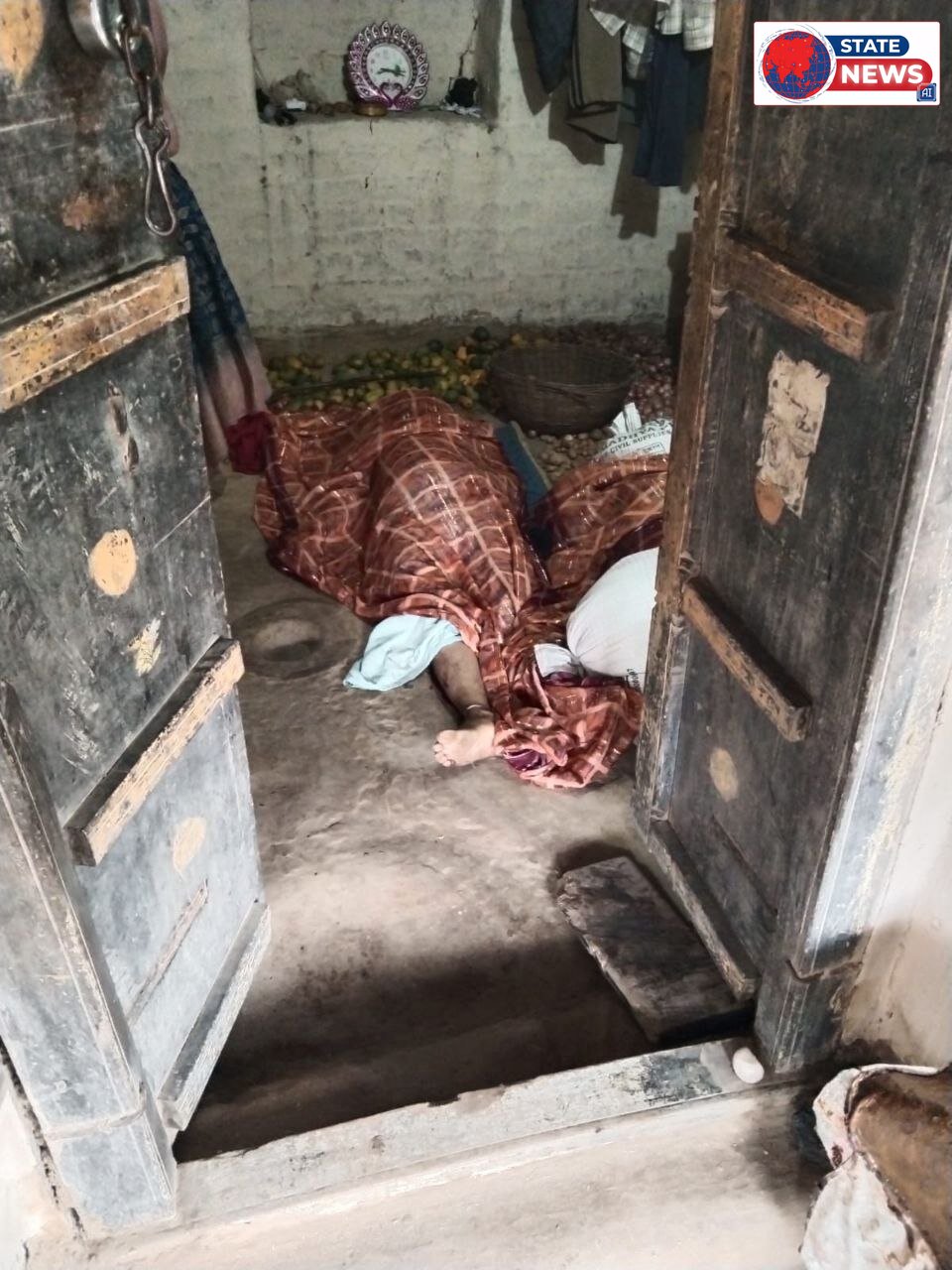 महिला की संदिग्ध मौत से सनसनी, परिजनों ने देवर पर दुष्कर्म के बाद हत्या का लगाया आरोप।