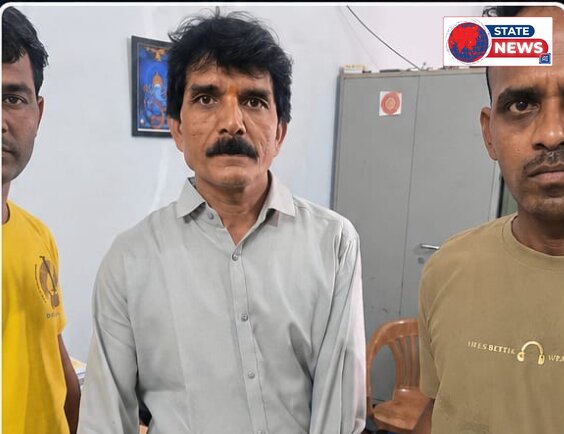 आगर जिला आपूर्ति कार्यालय में लोकायुक्त की कार्रवाई,50 हजार की रिश्वत लेते बाबू ट्रैप