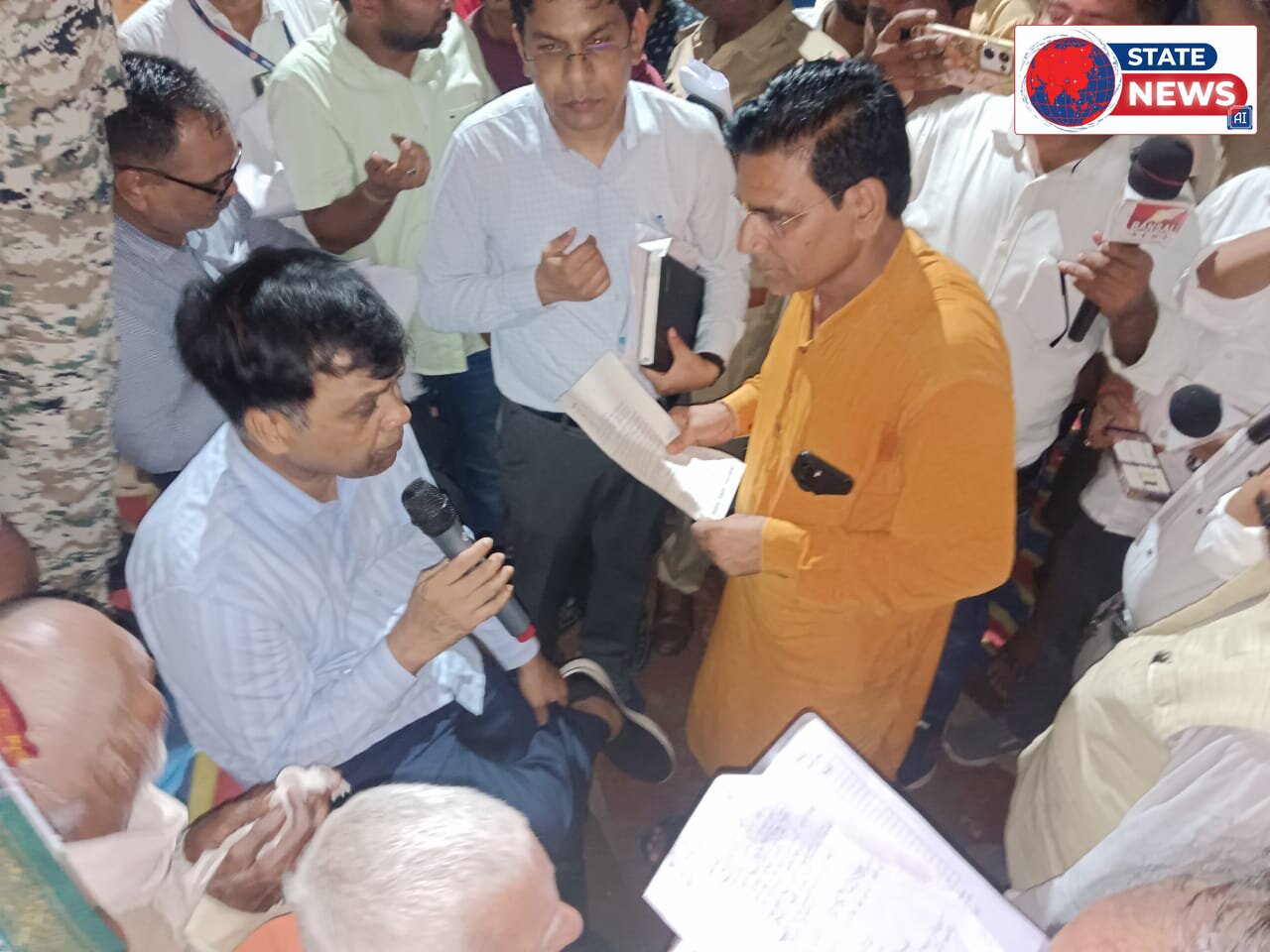 गढ़ी में अवैध शराब पैकारी का आरोप, कलेक्टर से शिकायत; पुलिस और आबकारी विभाग की कार्यप्रणाली पर उठे सवाल