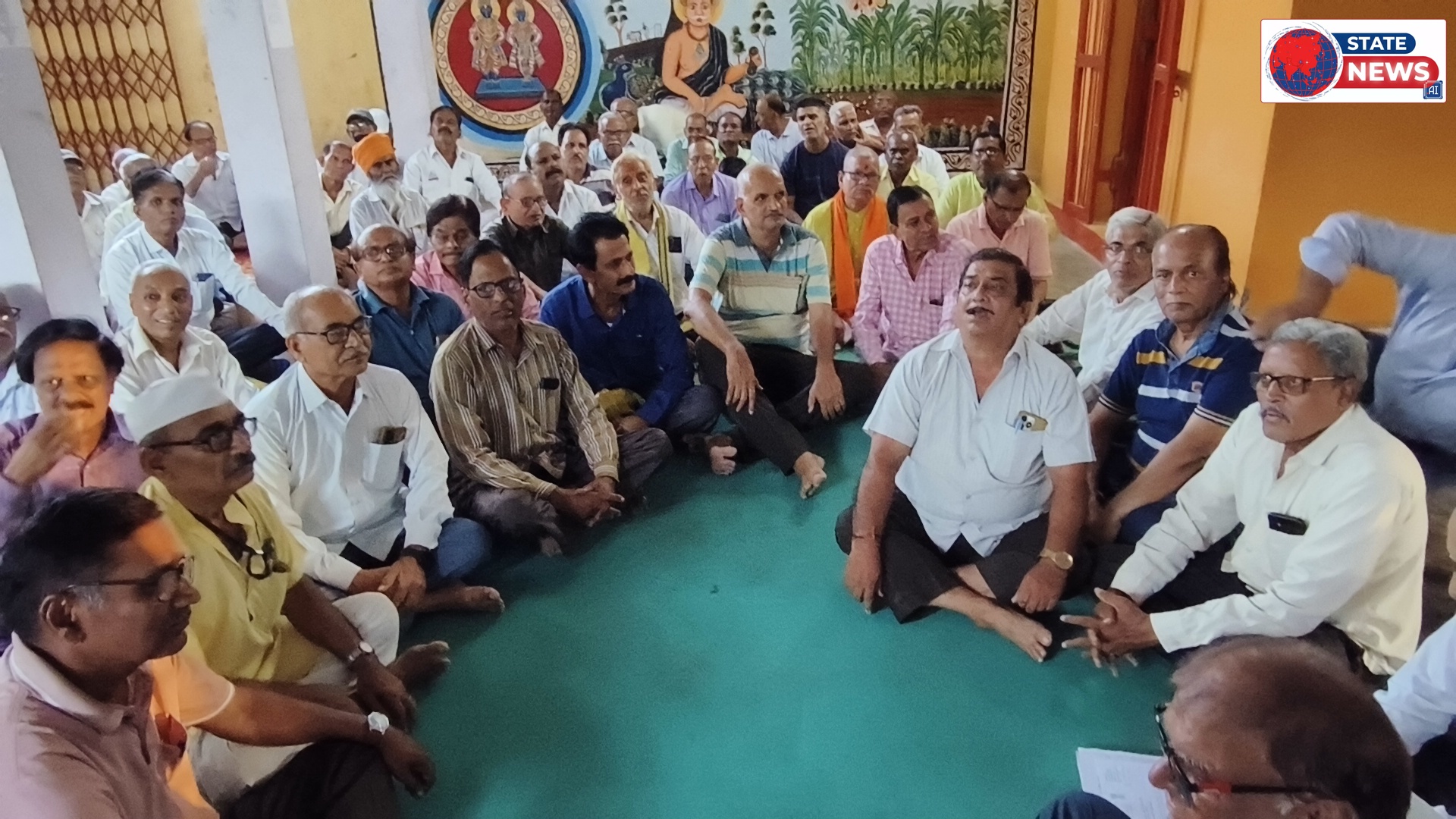 नेपा लिमिटेड की दोनों मशीनें शुरू, पूर्व कर्मचारियों से सहयोग की अपील  सांसद व विधायक के प्रयासों से कंपनी ने पुनर्जीवन पाया, 