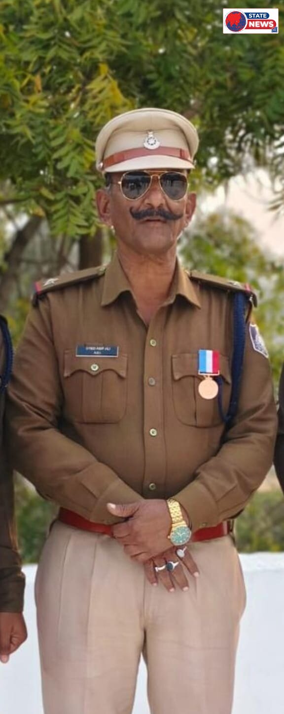  ASI आसिफ़ अली लाइन अटैच 