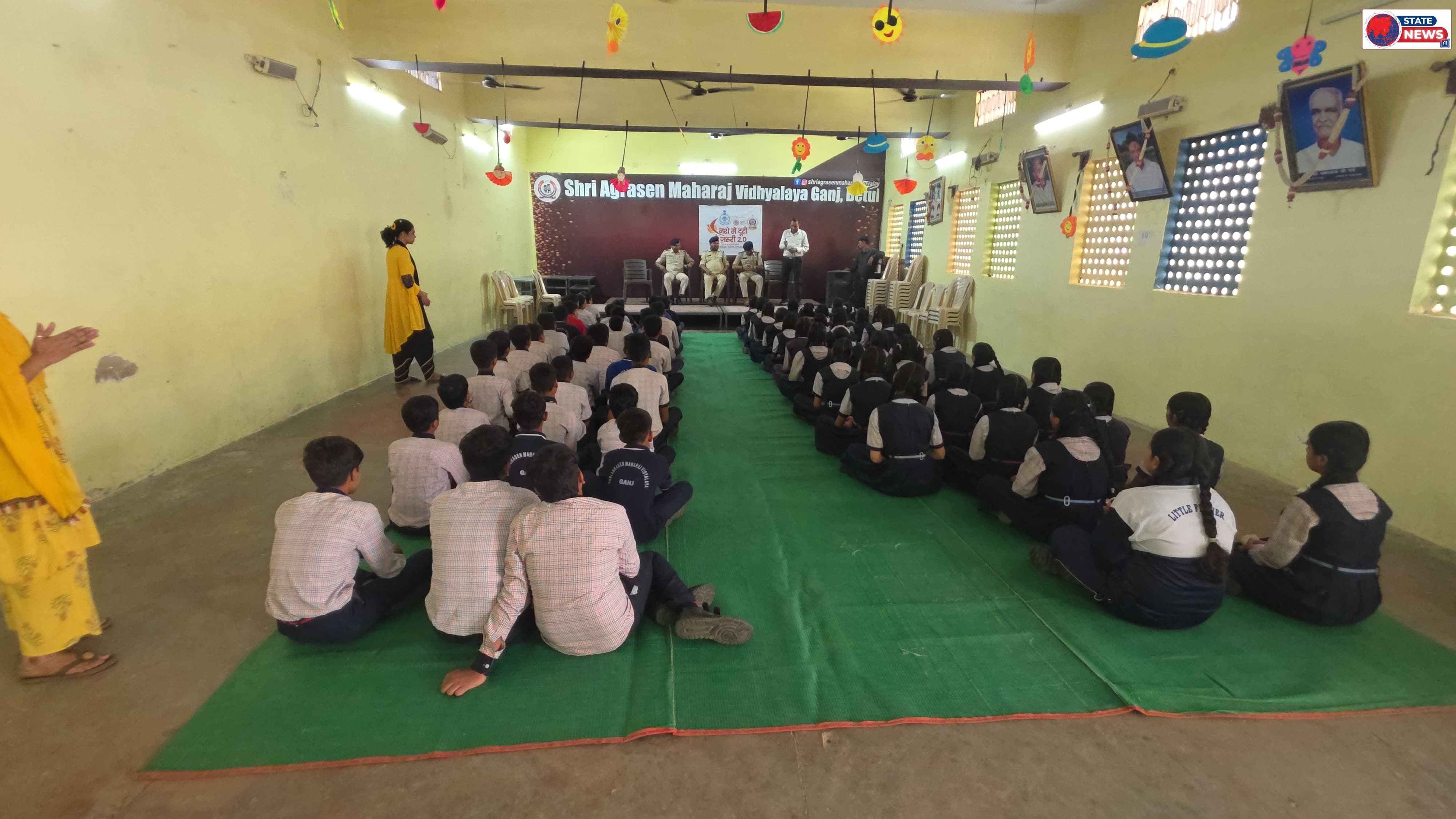 जीआरपी आमला ने निकाली जागरूकता रैली, 'नशे से दूरी है जरूरी 2.0' अभियान को दिया जन-जन तक पहुंचाने का संदेश
