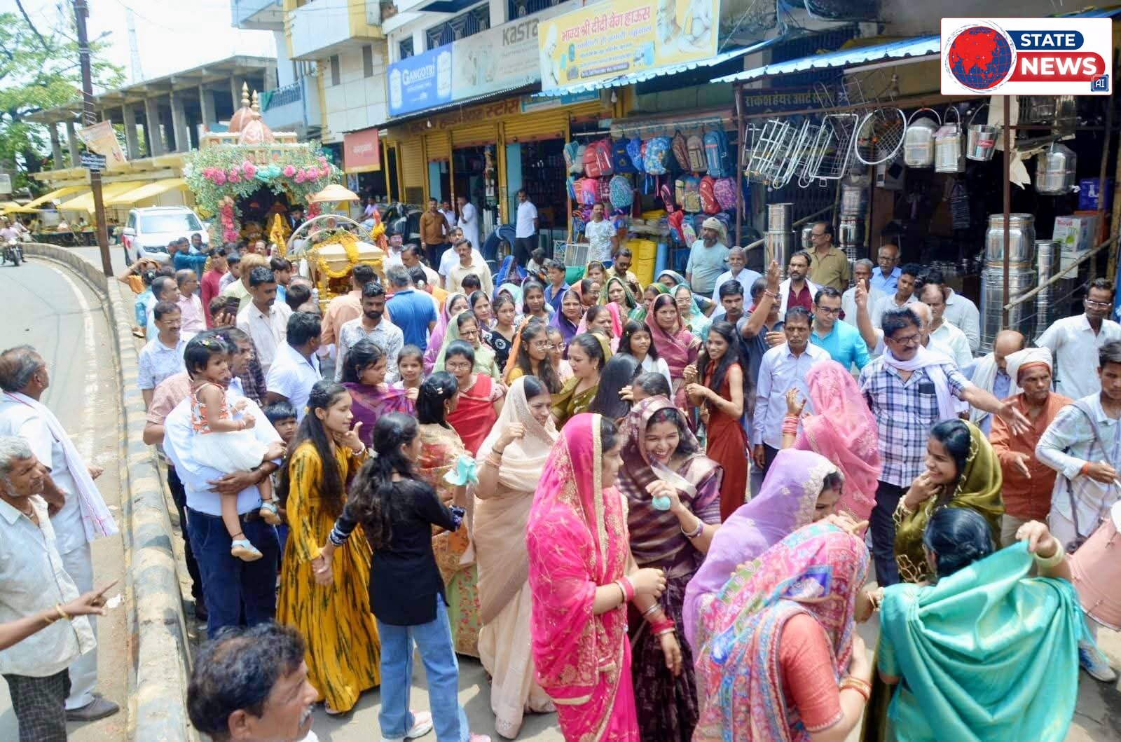 गहोई वैश्य समाज द्वारा धूमधाम से आयोजित की गई भगवान जगन्नाथ स्वामी की यात्रा