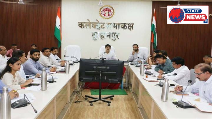 बुरहानपुर में सीएम हेल्पलाइन प्रकरणों पर नाराजगी