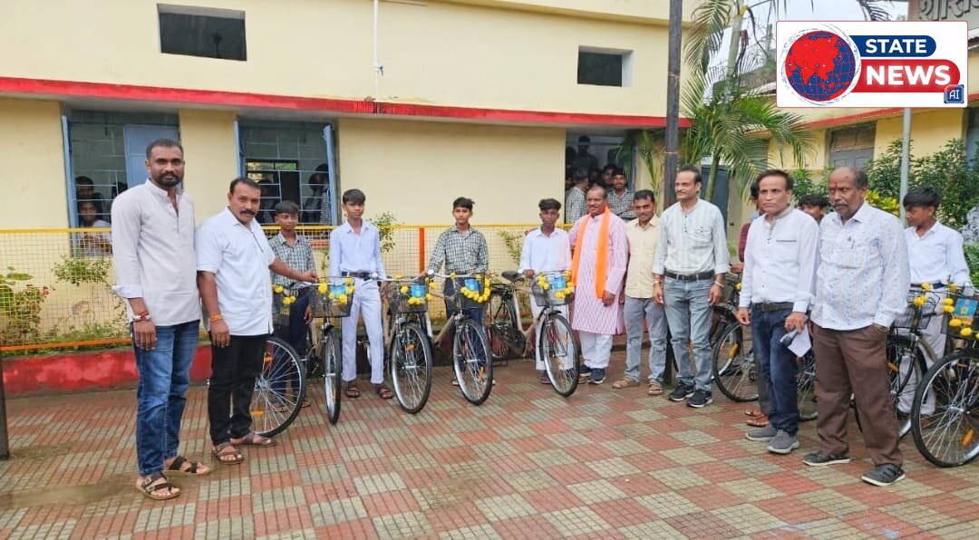 "जब सपनों को मिल गए पंख..." कट्ठीवाड़ा में हुआ निःशुल्क साइकिल वितरण