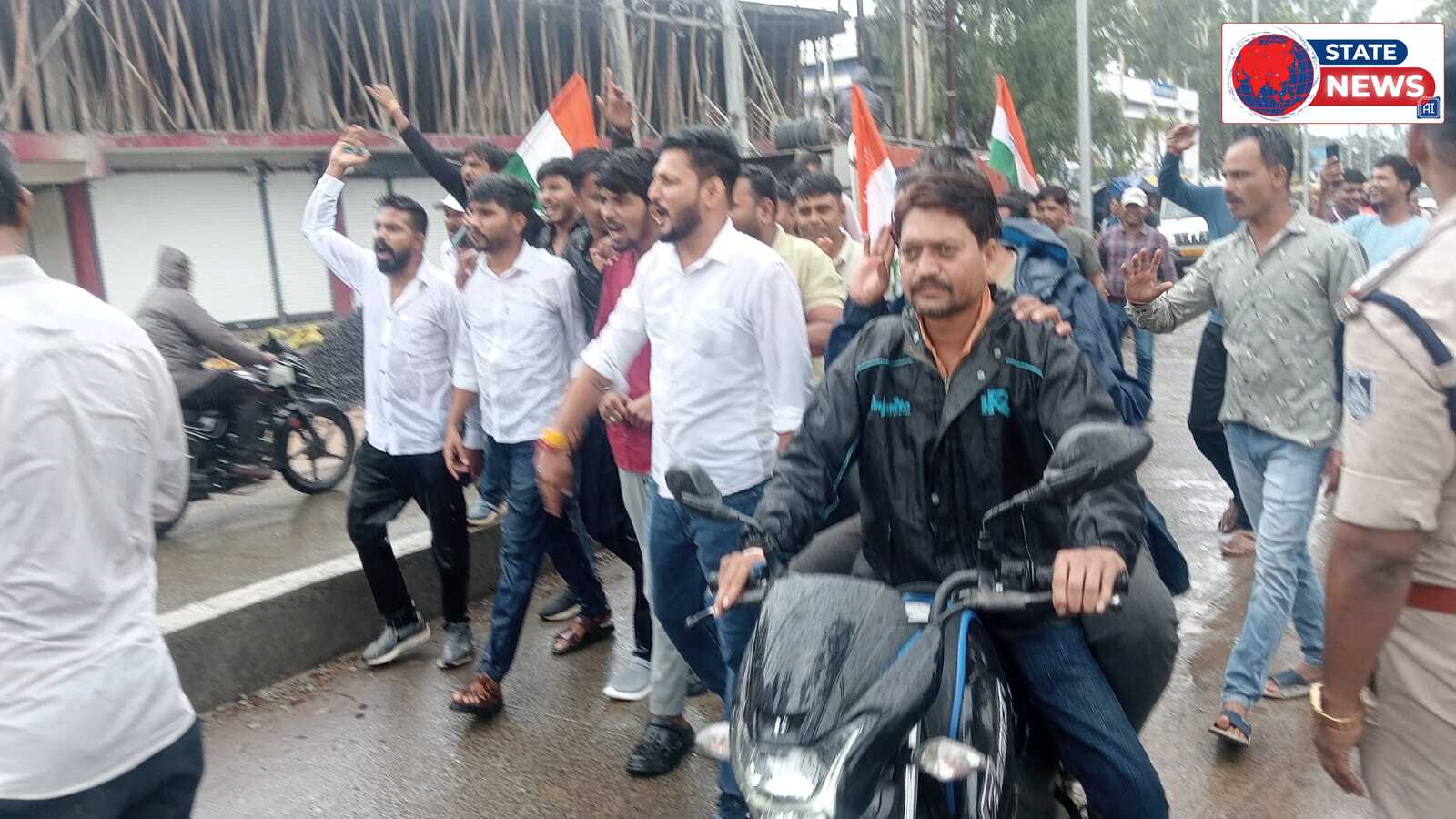 जंतर-मंतर की घटना के विरोध में आमला युवक कांग्रेस का उग्र प्रदर्शन, नितिन गाडरे के नेतृत्व में फूंका केंद्र सरकार का पुतला*