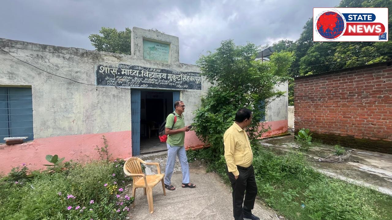 सीईओ जिला पंचायत ने किया शिक्षा और ग्राम विकास कार्यों का औचक निरीक्षणअनुपस्थित शिक्षकों के आधे दिन का वेतन काटने के निर्देश, गौशाला प्रबंधन