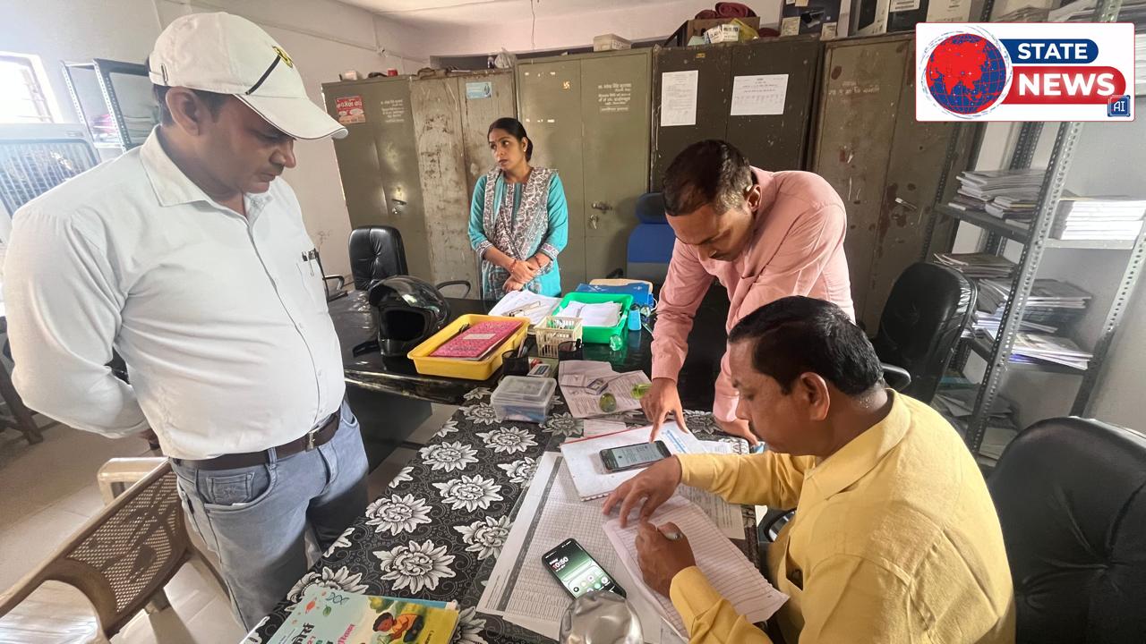 सीईओ जिला पंचायत ने किया शिक्षा और ग्राम विकास कार्यों का औचक निरीक्षणअनुपस्थित शिक्षकों के आधे दिन का वेतन काटने के निर्देश, गौशाला प्रबंधन