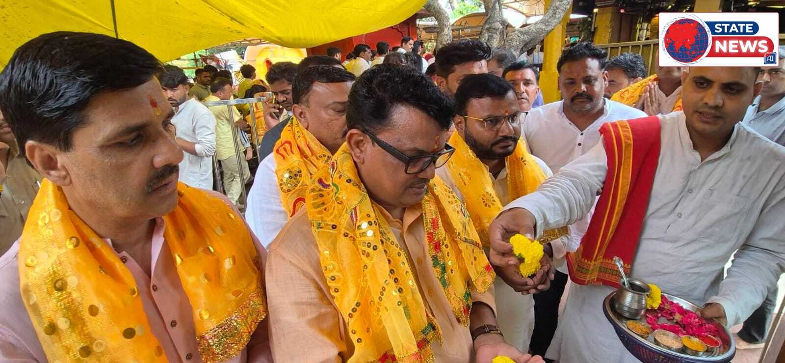 प्रभारी मंत्री नागर सिंह चौहान ने मां बगलामुखी देवी मंदिर में की पूजा-अर्चना