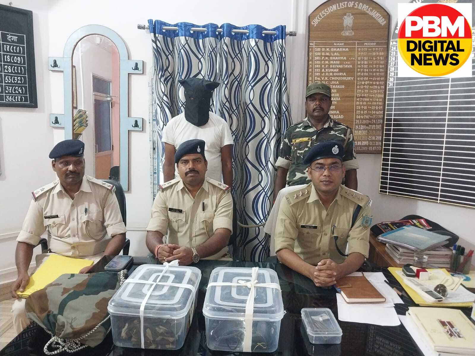 🚨 Big Breaking! खाकी की आड़ में ठगी, हथियार और शोषण का खेल: मिहिजाम में फर्जी पुलिस गिरफ्तार; SDPO वसीम राजा ने किया बड़ा खुलासा