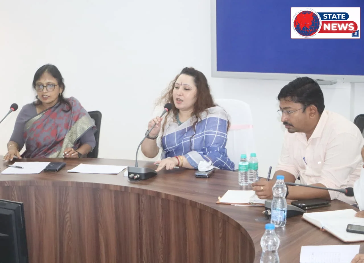 मैहर में सीएम हेल्पलाइन ग्रेडिंग सुधार पर जोर: कलेक्टर के कड़े निर्देश