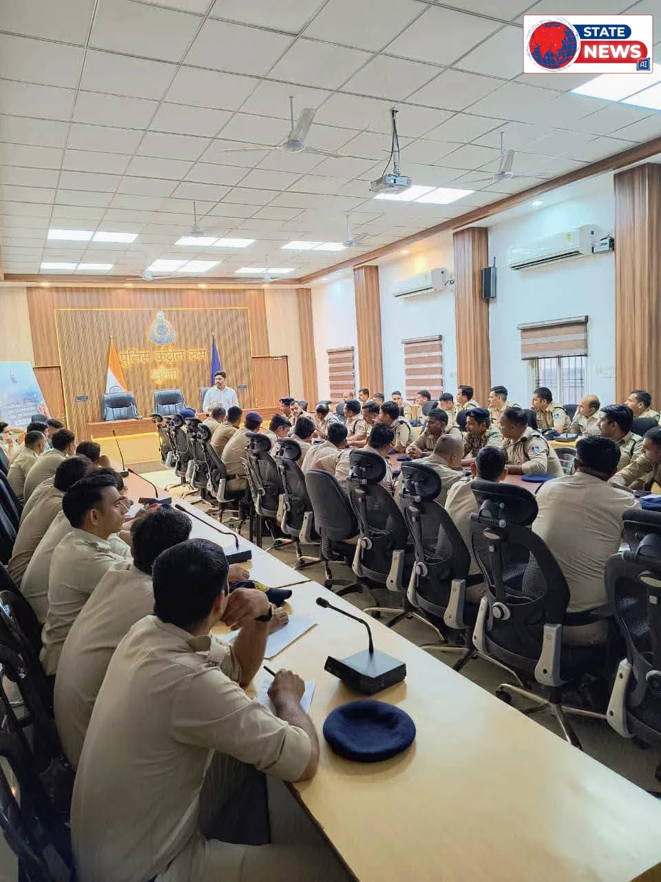 मुरैना: साइबर अपराधों की रोकथाम को लेकर पुलिस ने दिया विशेष प्रशिक्षण, एएसपी ने जनता के प्रति संवेदनशील व्यवहार पर दिया जोर