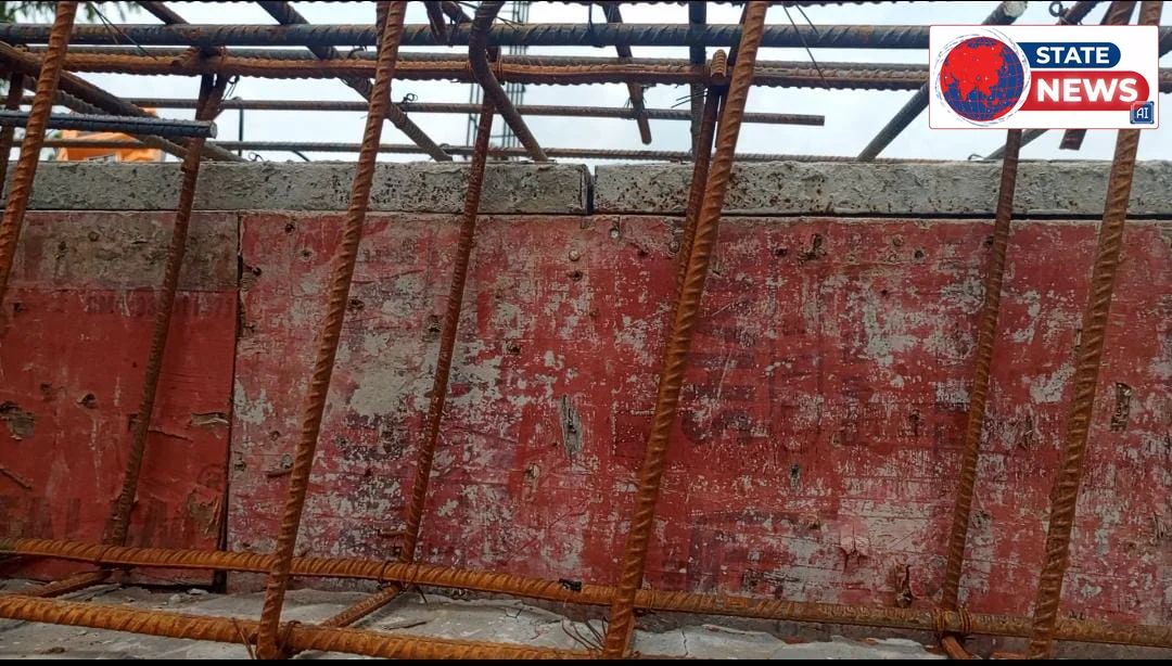 65 लाख के आयुष्मान आरोग्य मंदिर निर्माण में अनियमितताओं के आरोप, जंग लगे सरिया व घटिया सीमेंट का हो रहा उपयोग*